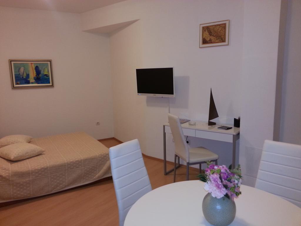 שיבניק New Studio Apartments Trlaja חדר תמונה